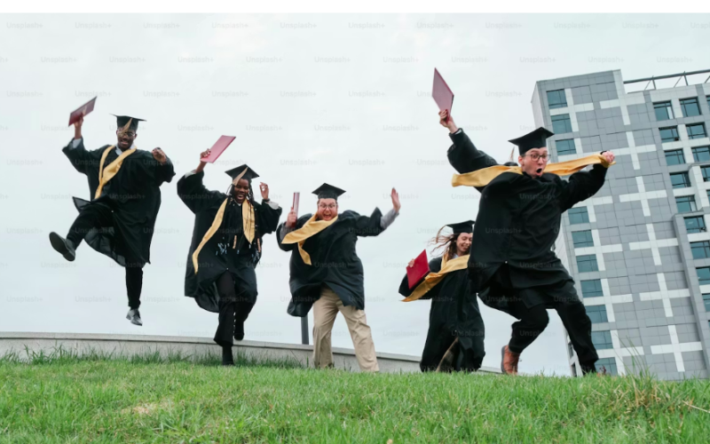 Scholarship & Financial Aid Guidance